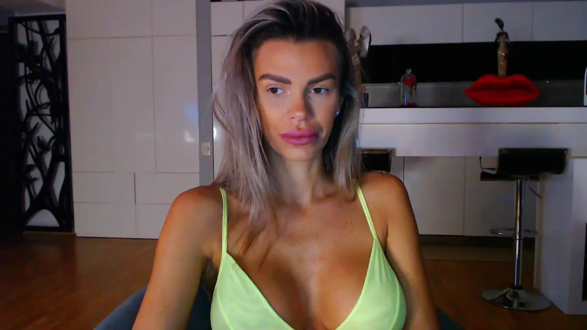 Gallery image thumbnail from D_y_y's myfreecams stream on, 09/29/2023, 04:16 image 5 of 20
