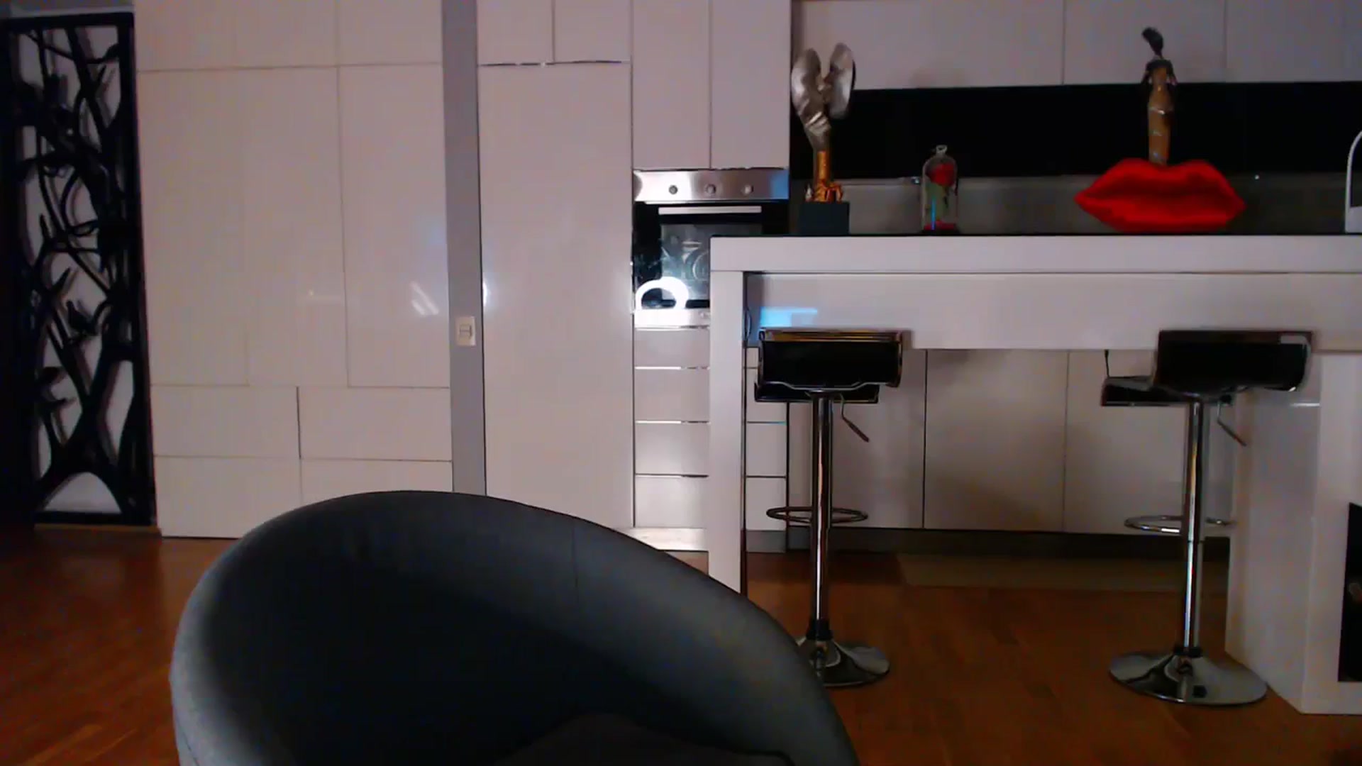 Gallery image thumbnail from D_y_y's myfreecams stream on, 10/01/2023, 02:46 image 1 of 20