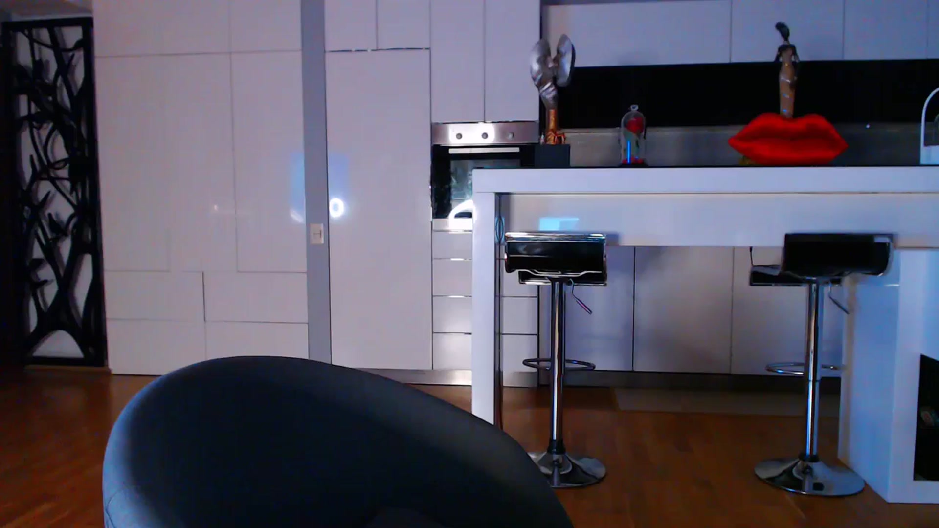 Gallery image thumbnail from D_y_y's myfreecams stream on, 10/03/2023, 04:11 image 11 of 20