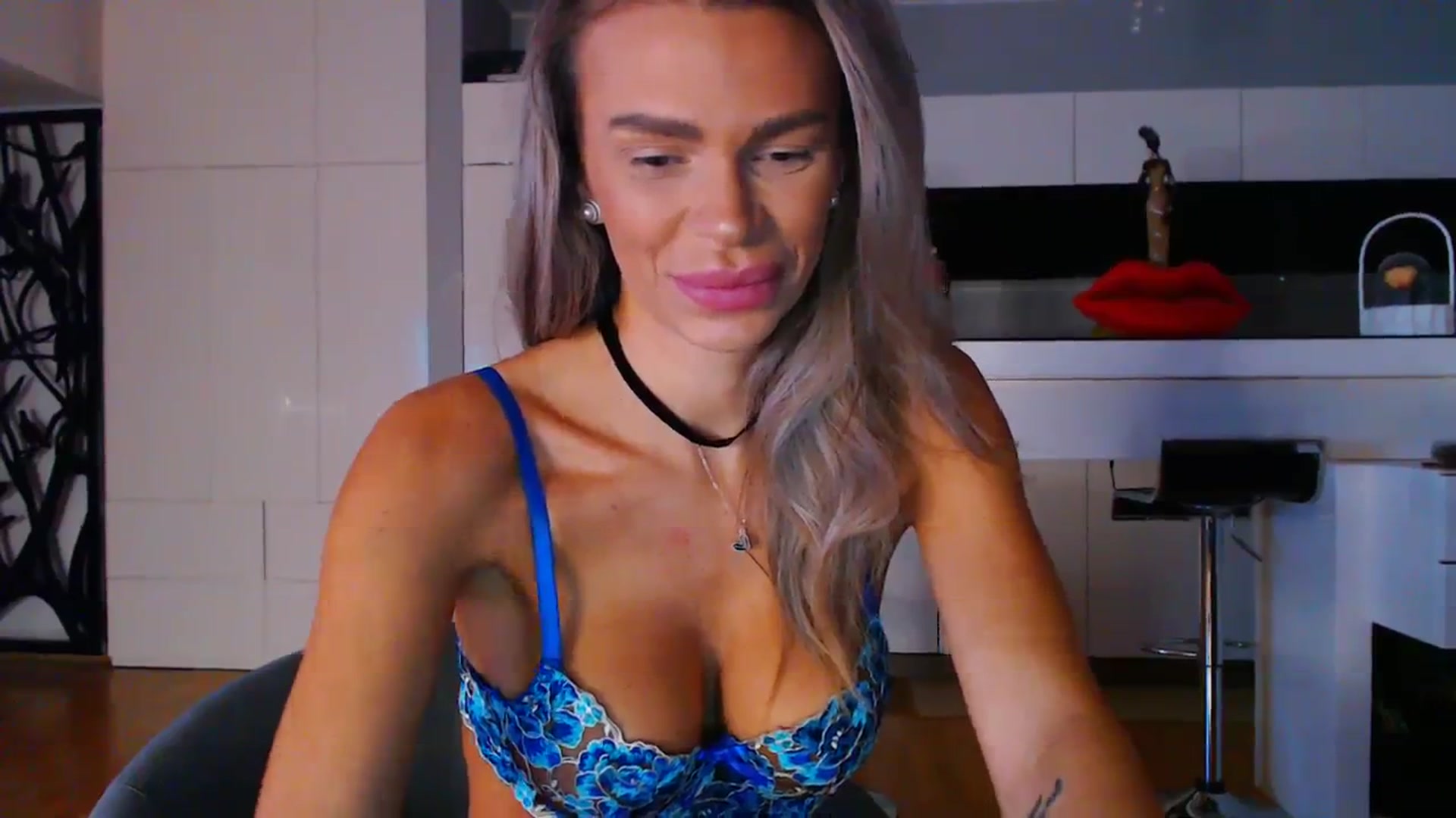 Gallery image thumbnail from D_y_y's myfreecams stream on, 10/03/2023, 04:11 image 20 of 20