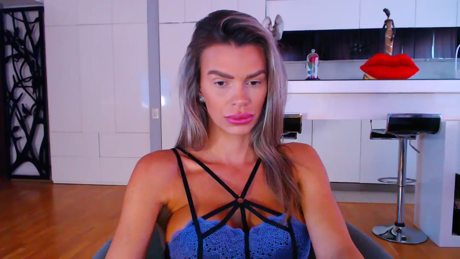 Gallery image thumbnail from D_y_y's myfreecams stream on, 10/04/2023, 05:28 image 20 of 20
