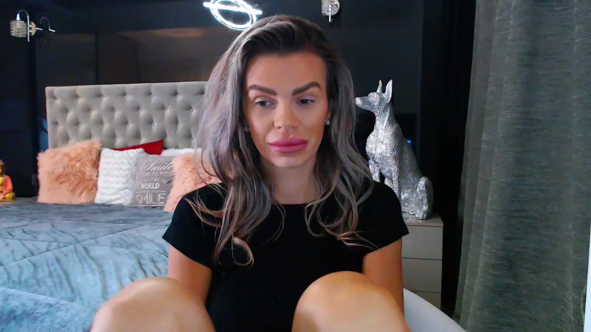 Gallery image thumbnail from D_y_y's myfreecams stream on, 10/10/2023, 04:19 image 8 of 20