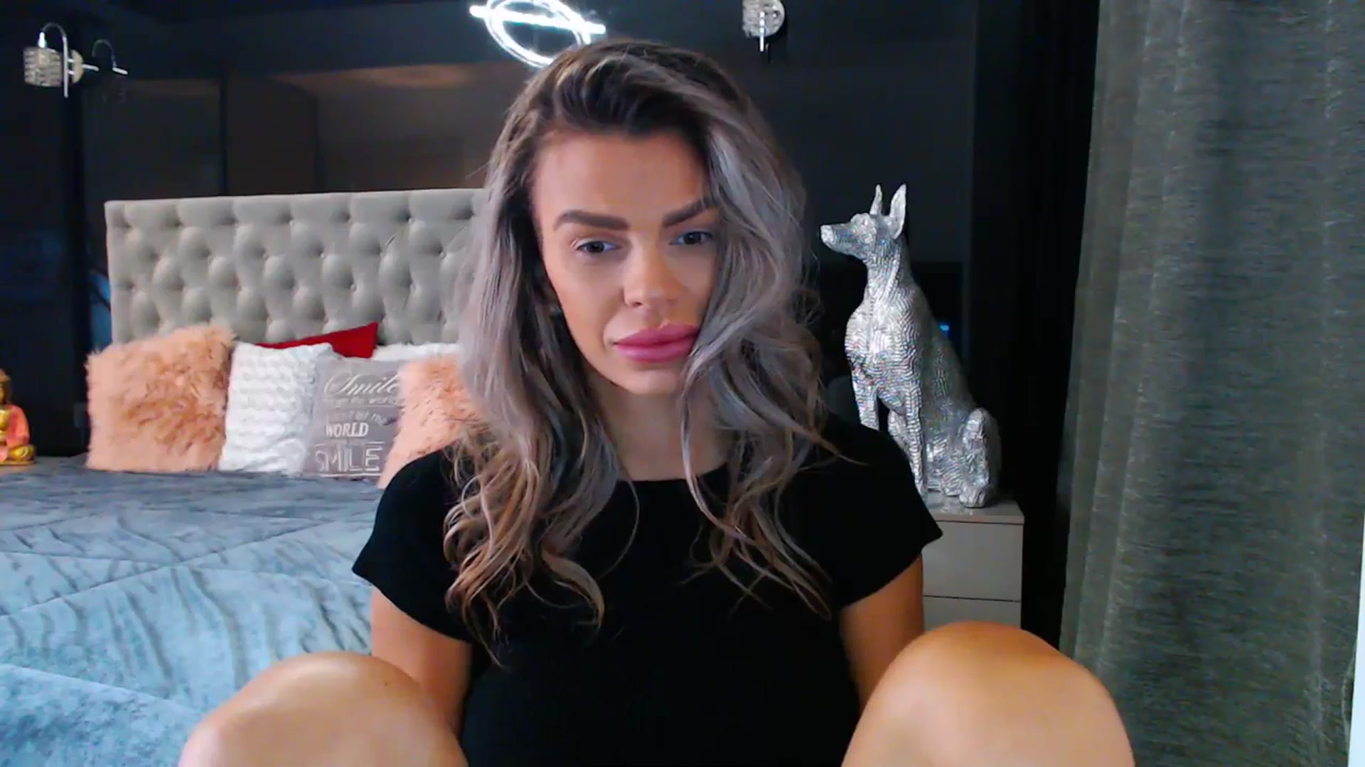 Gallery image thumbnail from D_y_y's myfreecams stream on, 10/10/2023, 04:19 image 12 of 20