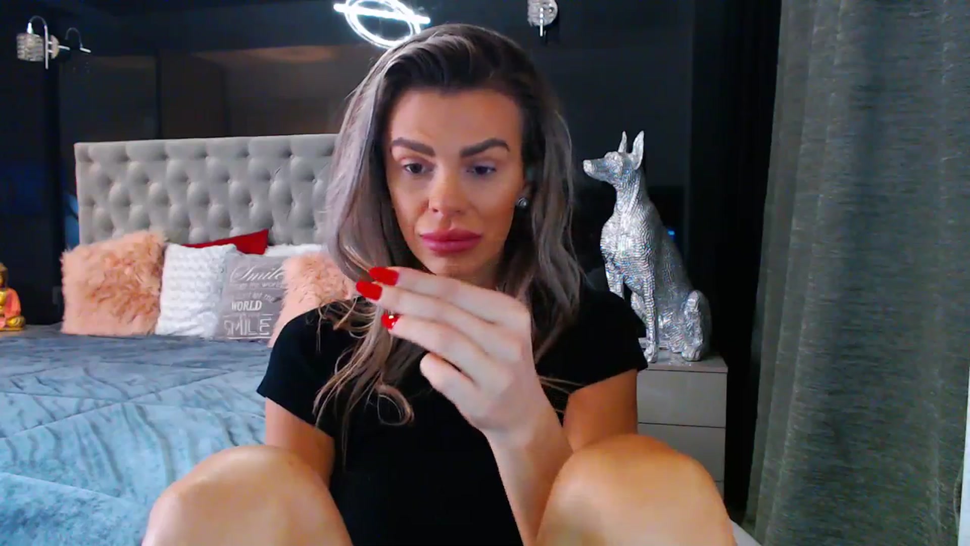 Gallery image thumbnail from D_y_y's myfreecams stream on, 10/10/2023, 04:19 image 5 of 20