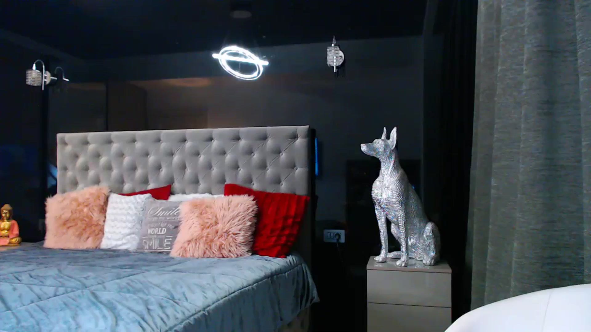 Gallery image thumbnail from D_y_y's myfreecams stream on, 10/10/2023, 05:50 image 4 of 20