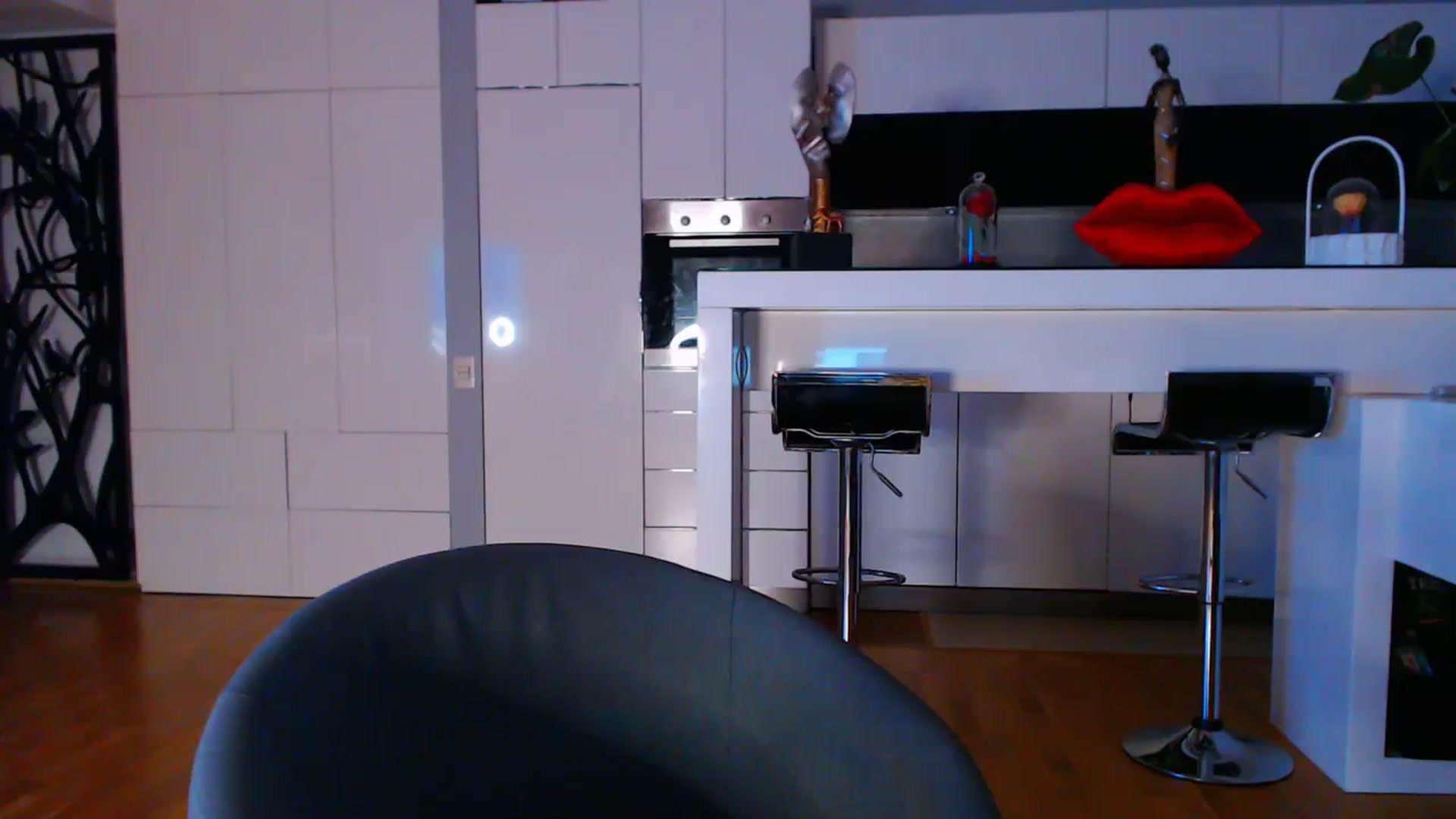Gallery image thumbnail from D_y_y's myfreecams stream on, 10/16/2023, 04:35 image 11 of 20
