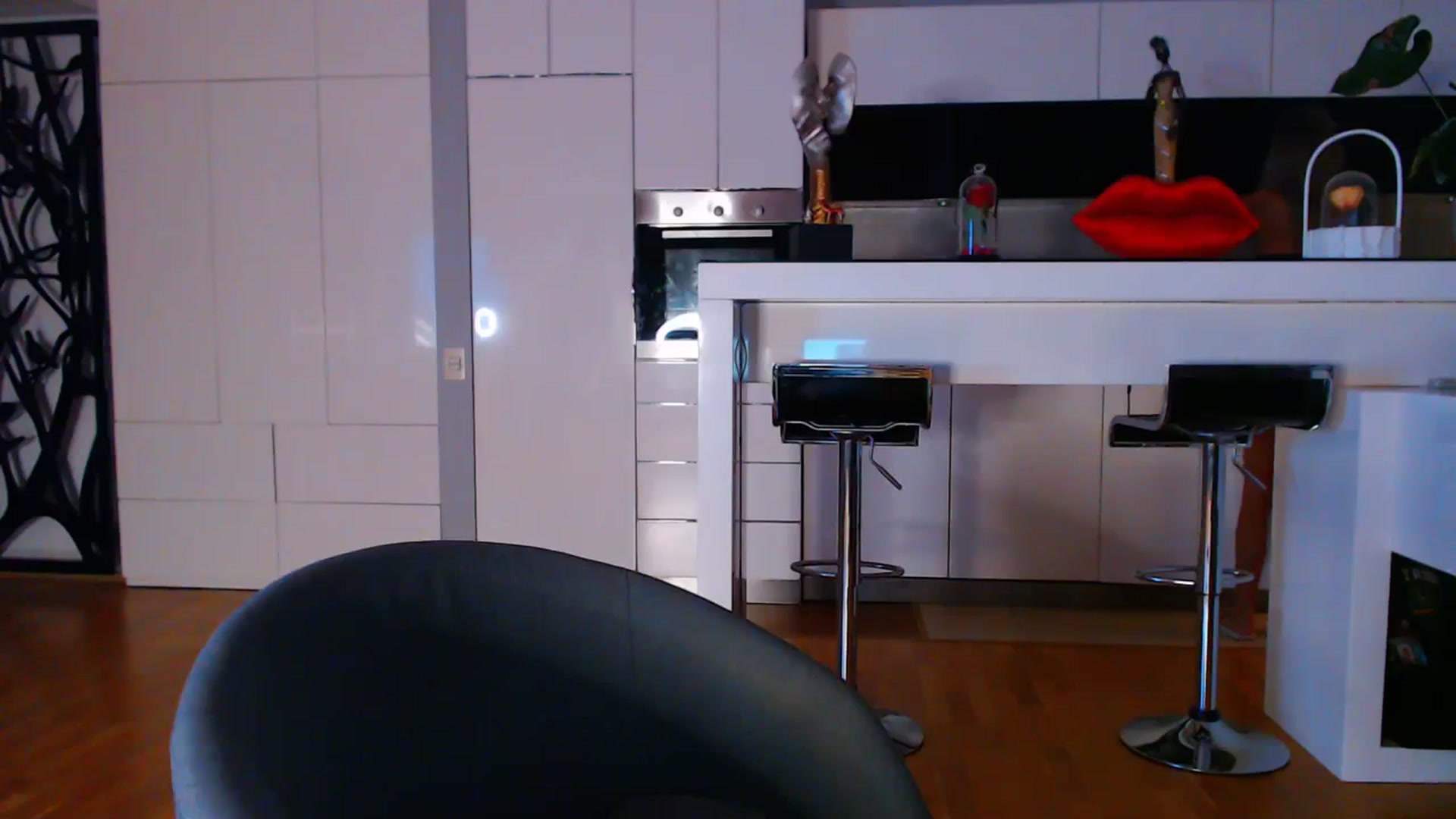 Gallery image thumbnail from D_y_y's myfreecams stream on, 10/16/2023, 04:35 image 2 of 20