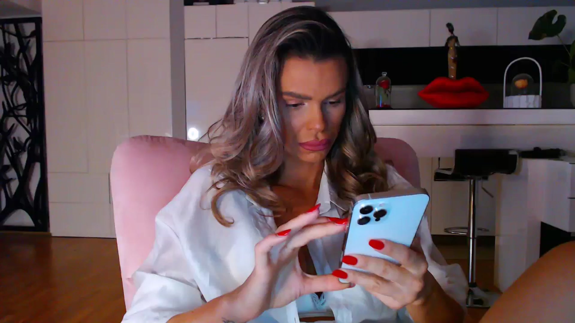 Gallery image thumbnail from D_y_y's myfreecams stream on, 10/22/2023, 03:26 image 7 of 20