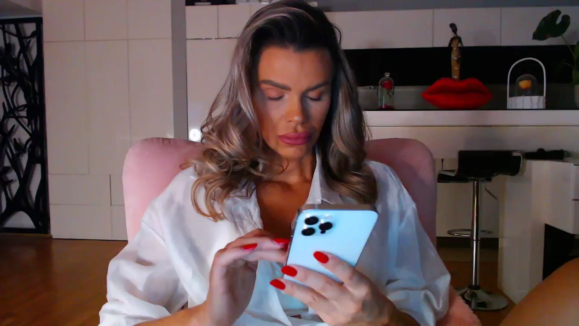 Gallery image thumbnail from D_y_y's myfreecams stream on, 10/22/2023, 03:26 image 1 of 20