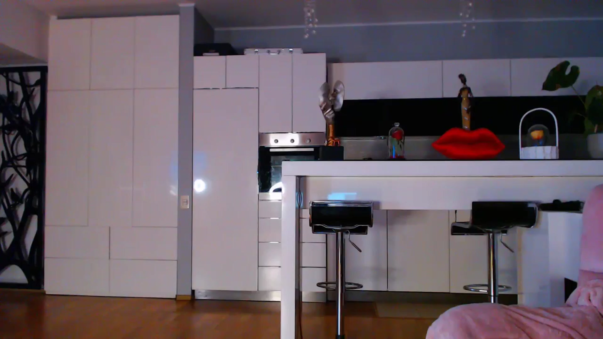 Gallery image thumbnail from D_y_y's myfreecams stream on, 10/22/2023, 03:26 image 17 of 20