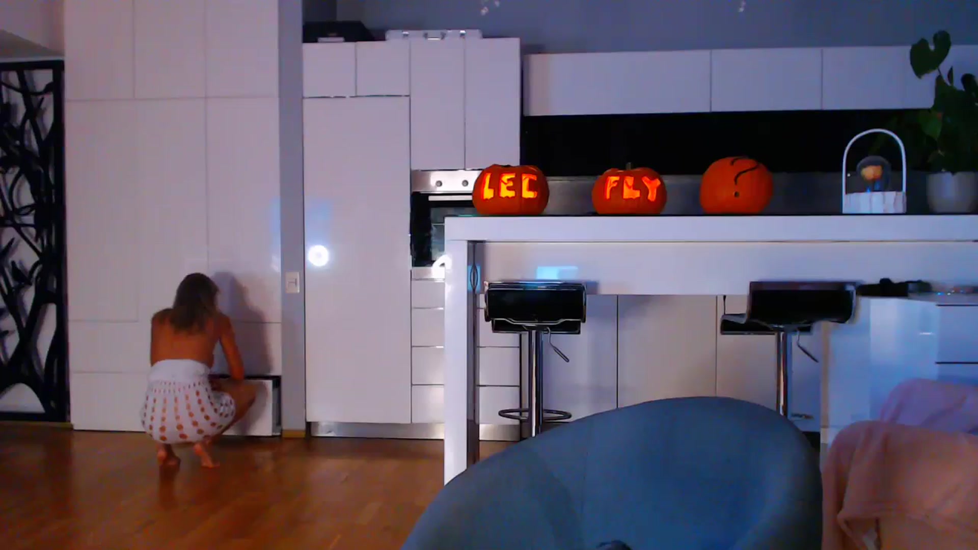 Gallery image thumbnail from D_y_y's myfreecams stream on, 10/26/2023, 04:40 image 20 of 20