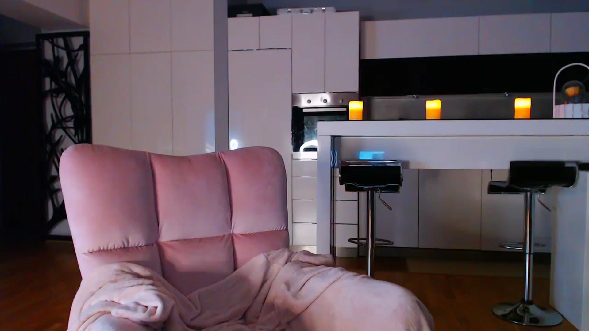 Gallery image thumbnail from D_y_y's myfreecams stream on, 11/02/2023, 04:45 image 1 of 20