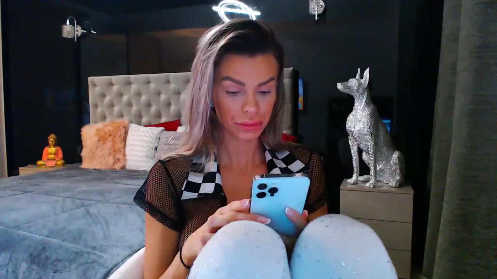 Gallery image thumbnail from D_y_y's myfreecams stream on, 11/03/2023, 03:35 image 13 of 20