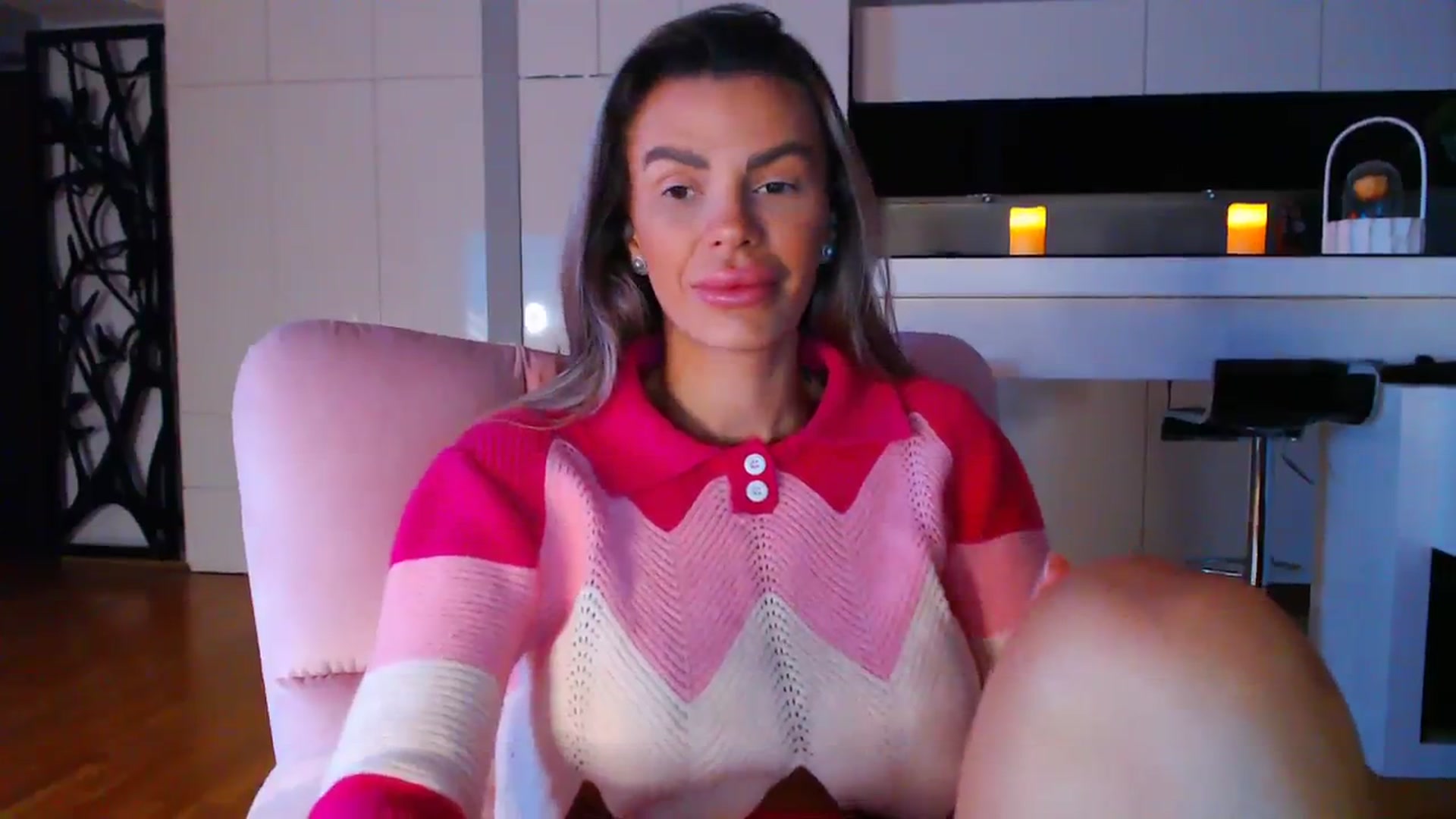 Gallery image thumbnail from D_y_y's myfreecams stream on, 11/09/2023, 04:28 image 16 of 20