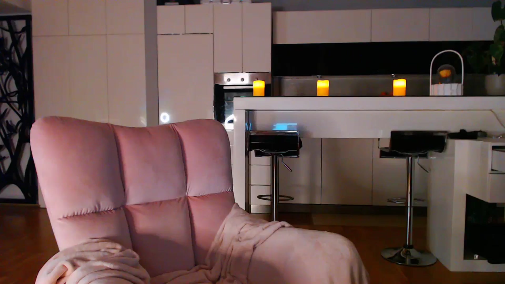 Gallery image thumbnail from D_y_y's myfreecams stream on, 11/13/2023, 05:52 image 3 of 20