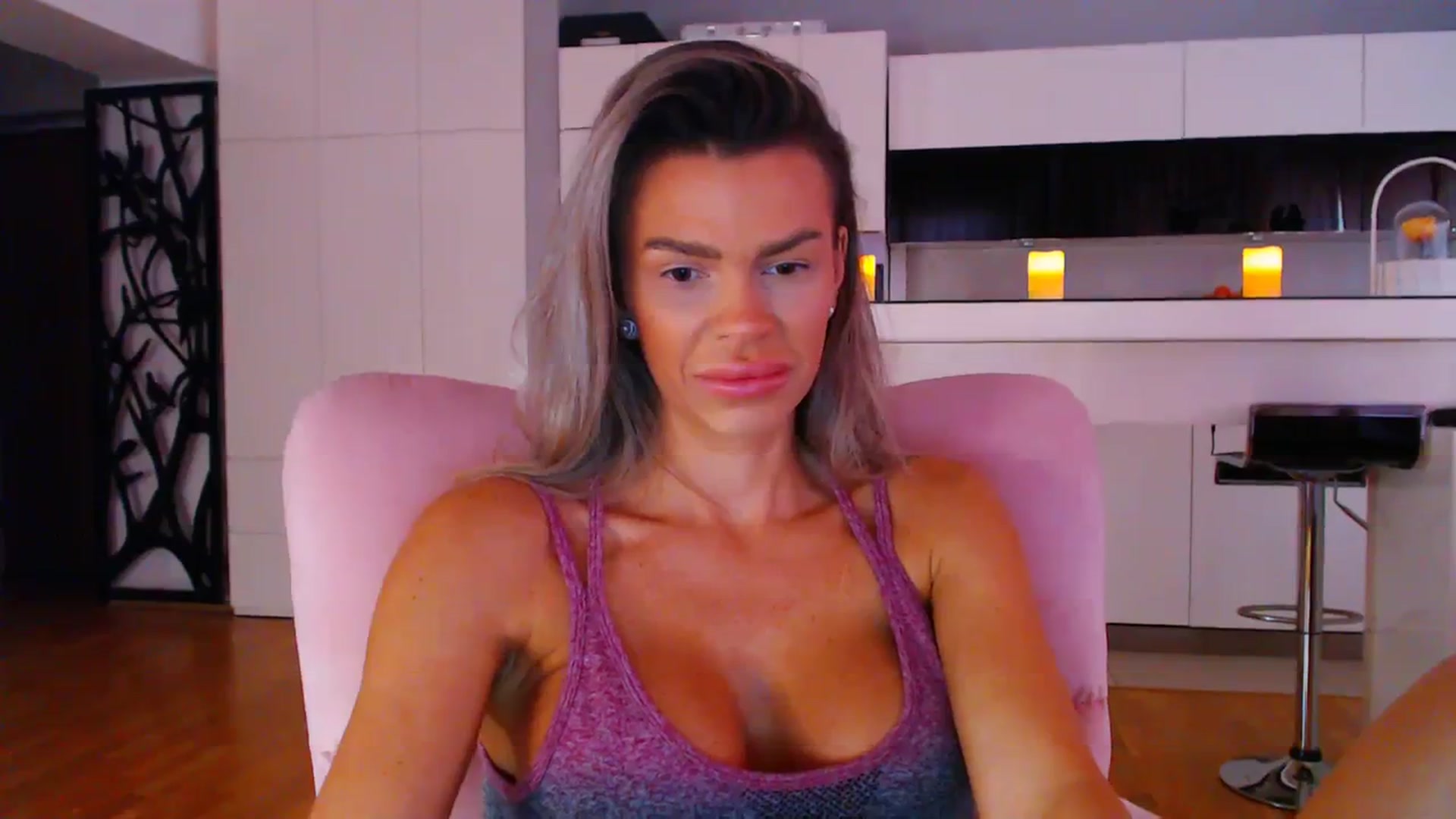 Gallery image thumbnail from D_y_y's myfreecams stream on, 11/14/2023, 06:24 image 6 of 20