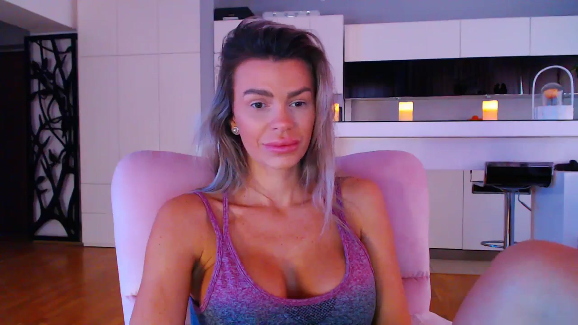 Gallery image thumbnail from D_y_y's myfreecams stream on, 11/14/2023, 06:24 image 8 of 20