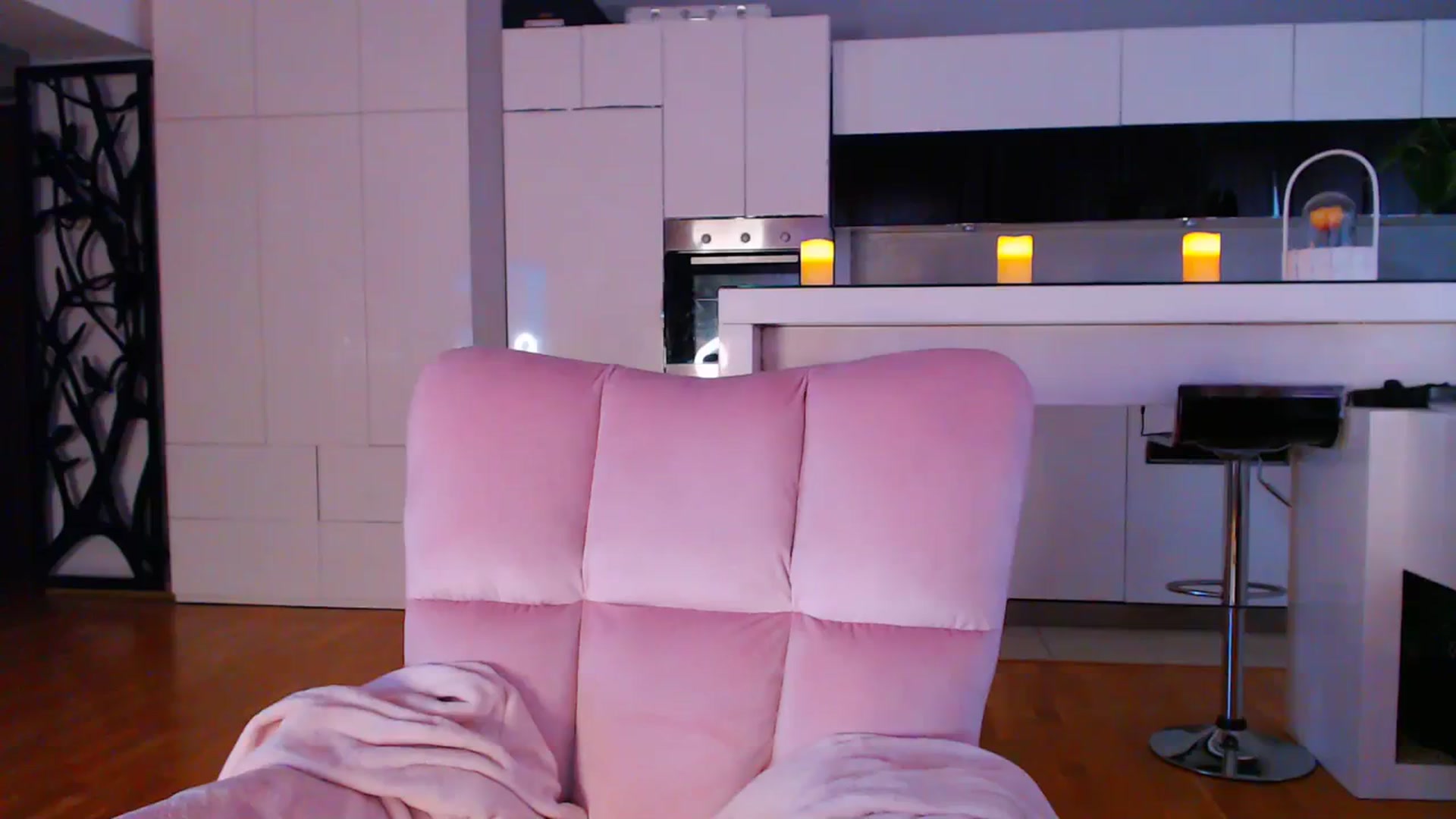 Gallery image thumbnail from D_y_y's myfreecams stream on, 11/17/2023, 06:13 image 20 of 20