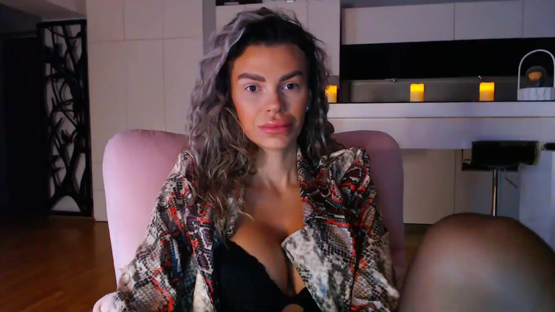 Gallery image thumbnail from D_y_y's myfreecams stream on, 11/22/2023, 05:59 image 2 of 20