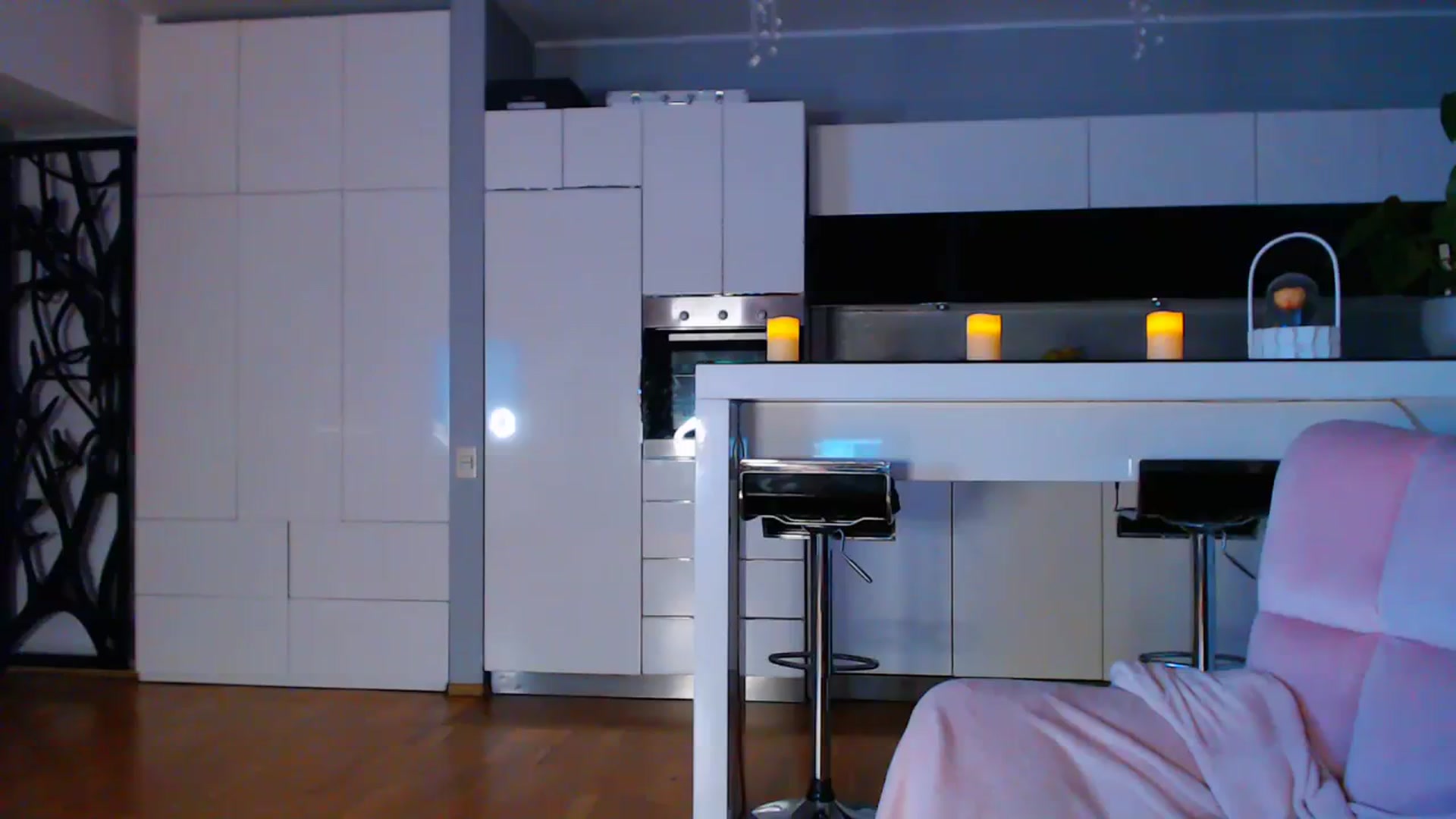 Gallery image thumbnail from D_y_y's myfreecams stream on, 11/24/2023, 06:23 image 4 of 20