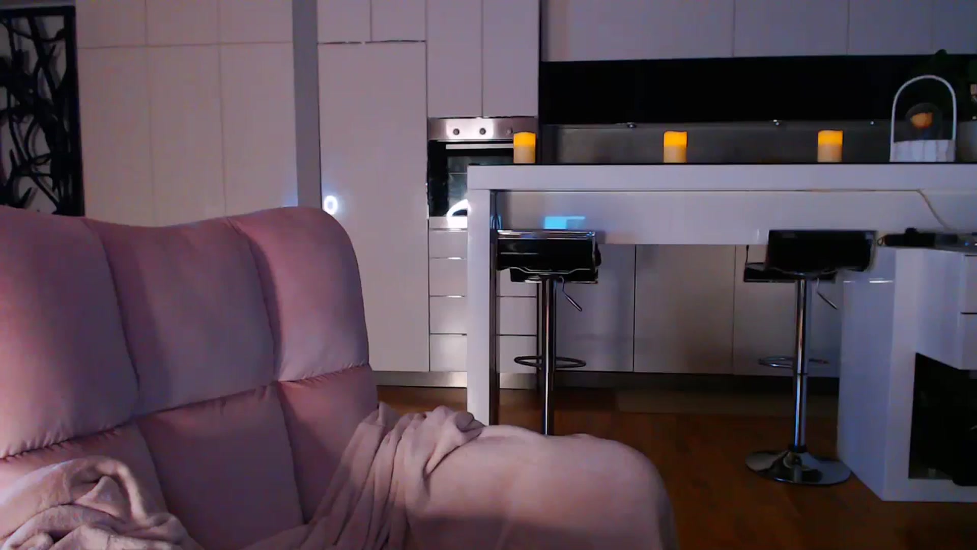 Gallery image thumbnail from D_y_y's myfreecams stream on, 11/28/2023, 03:59 image 10 of 20