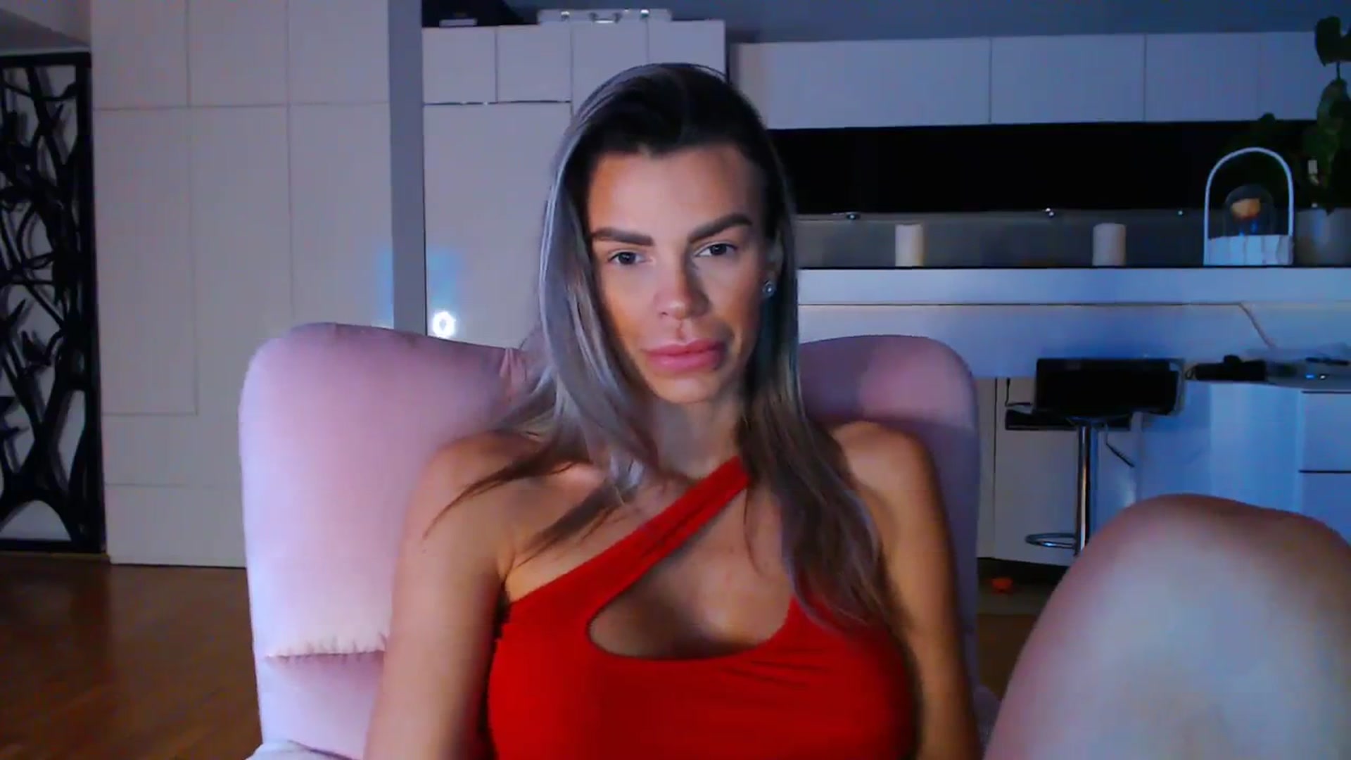 Gallery image thumbnail from D_y_y's myfreecams stream on, 11/30/2023, 06:10 image 3 of 20