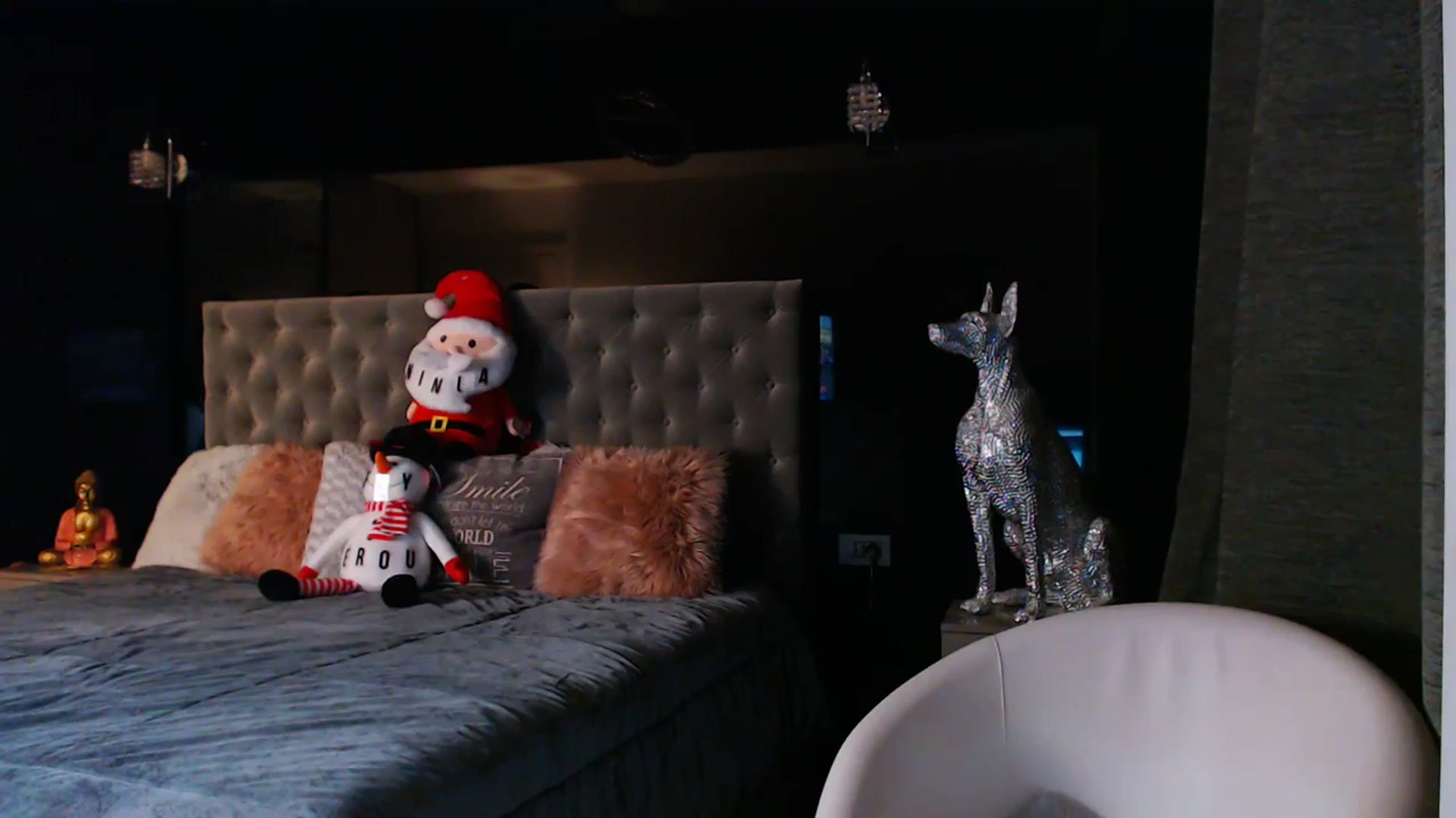 Gallery image thumbnail from D_y_y's myfreecams stream on, 12/04/2023, 05:43 image 14 of 20