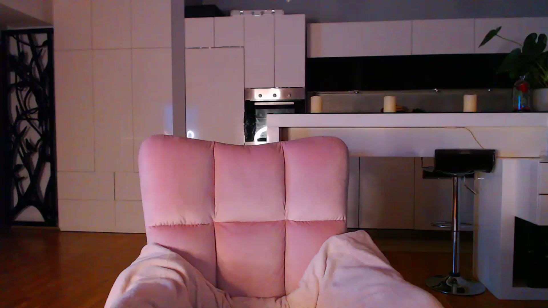 Gallery image thumbnail from D_y_y's myfreecams stream on, 01/07/2024, 05:12 image 1 of 20