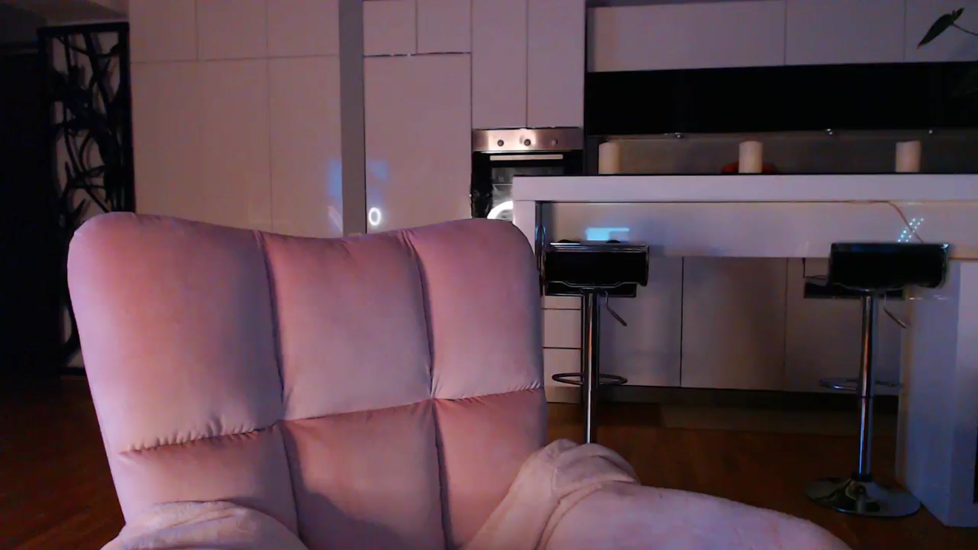 Gallery image thumbnail from D_y_y's myfreecams stream on, 01/15/2024, 05:42 image 17 of 20