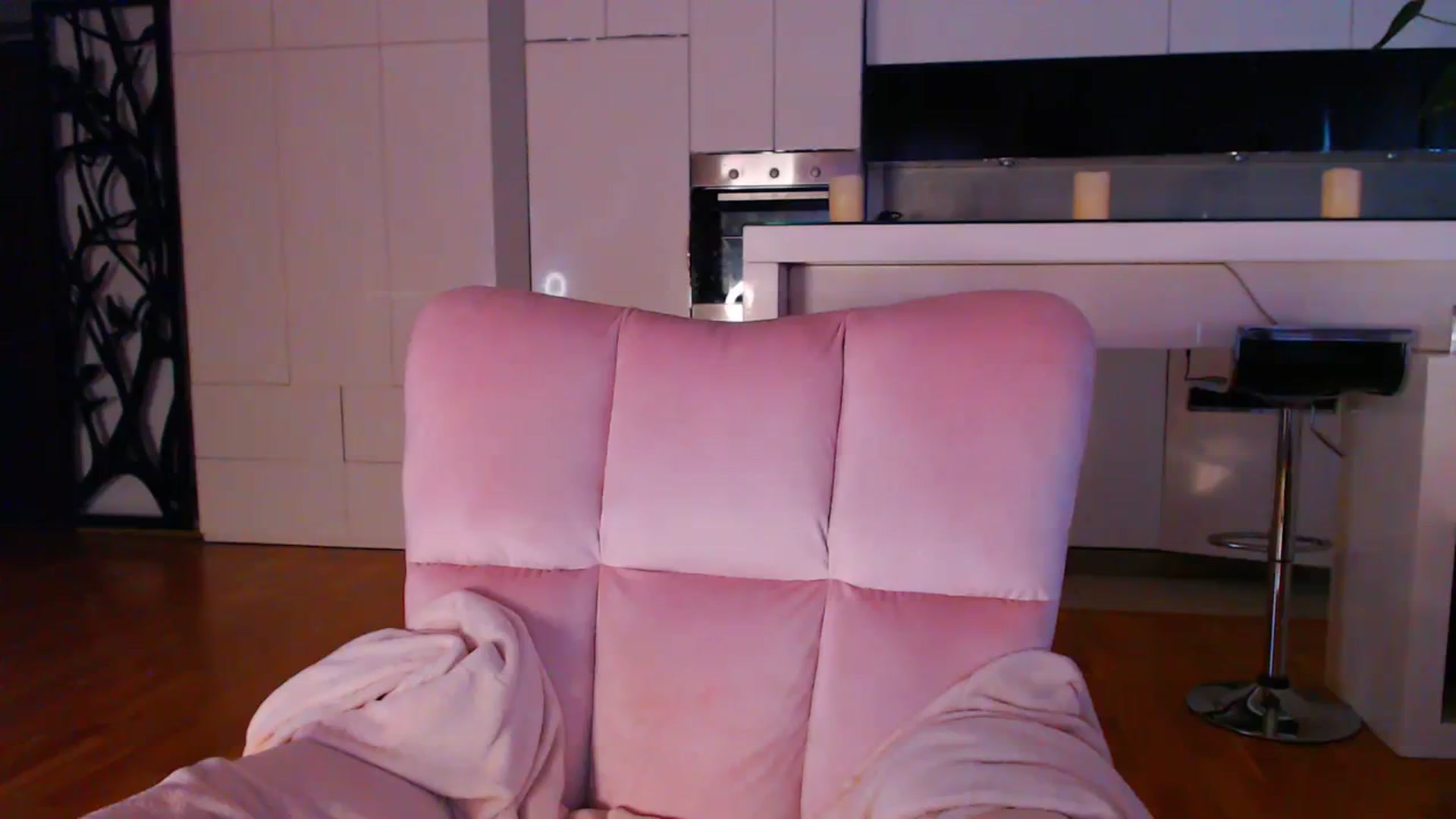 Gallery image thumbnail from D_y_y's myfreecams stream on, 02/29/2024, 06:07 image 12 of 20
