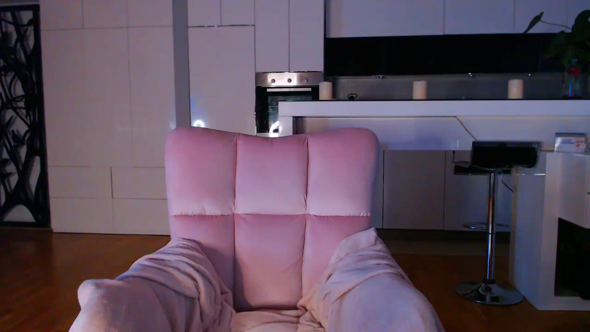 Gallery image thumbnail from D_y_y's myfreecams stream on, 03/06/2024, 05:42 image 2 of 20