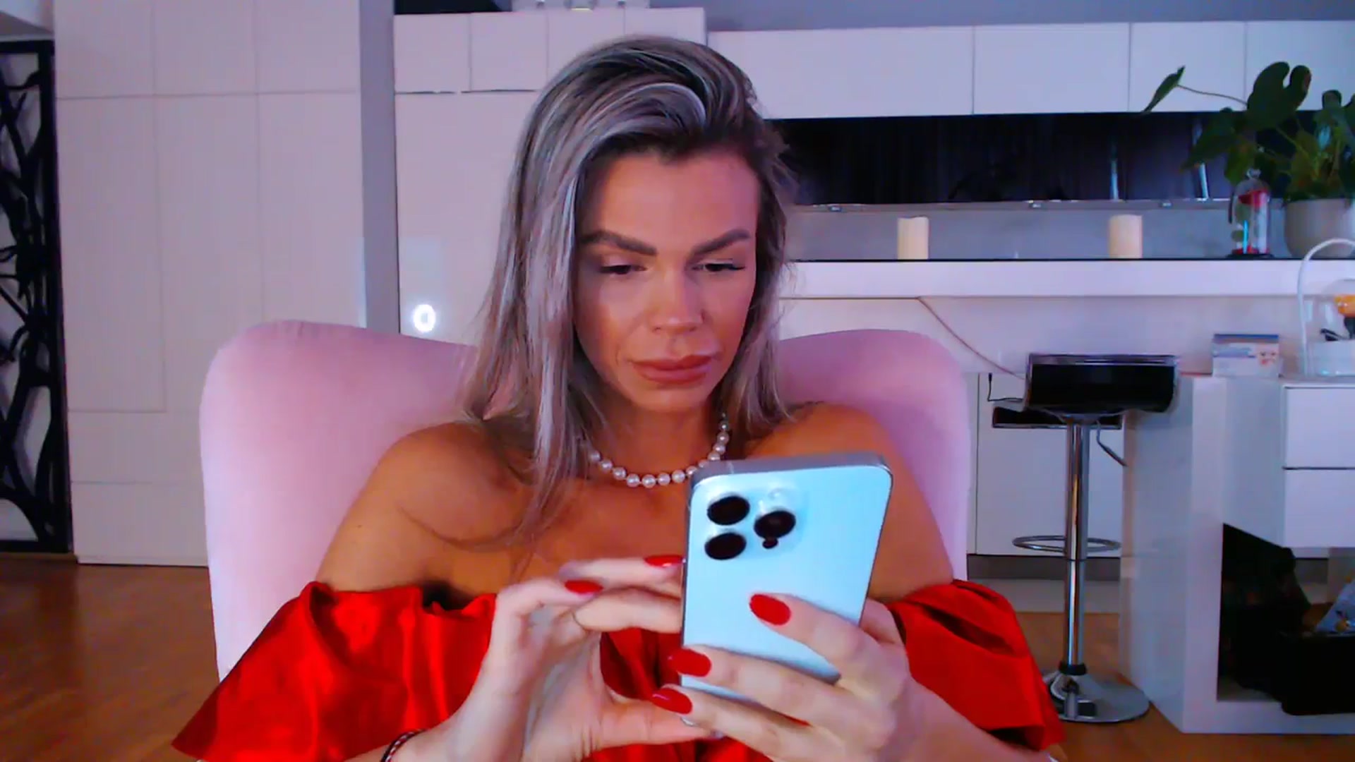 Gallery image thumbnail from D_y_y's myfreecams stream on, 03/08/2024, 06:01 image 20 of 20