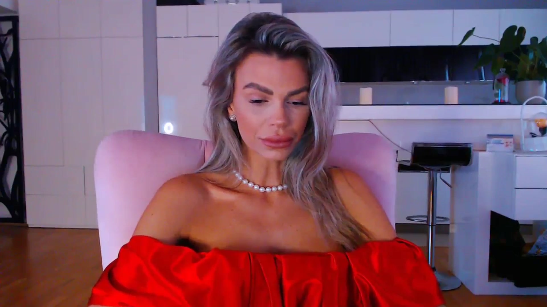 Gallery image thumbnail from D_y_y's myfreecams stream on, 03/08/2024, 06:01 image 5 of 20