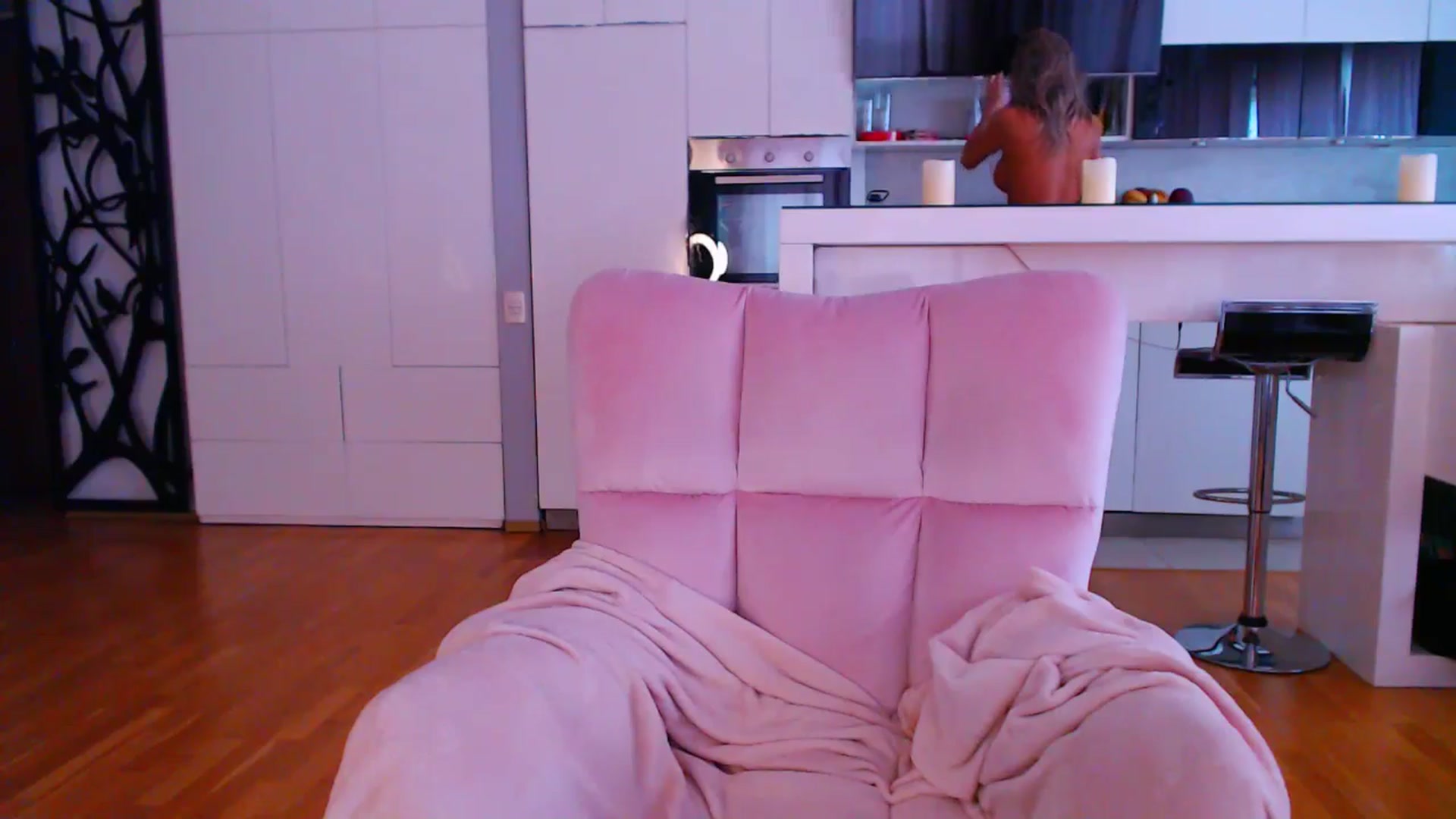 Gallery image thumbnail from D_y_y's myfreecams stream on, 04/21/2024, 05:00 image 20 of 20