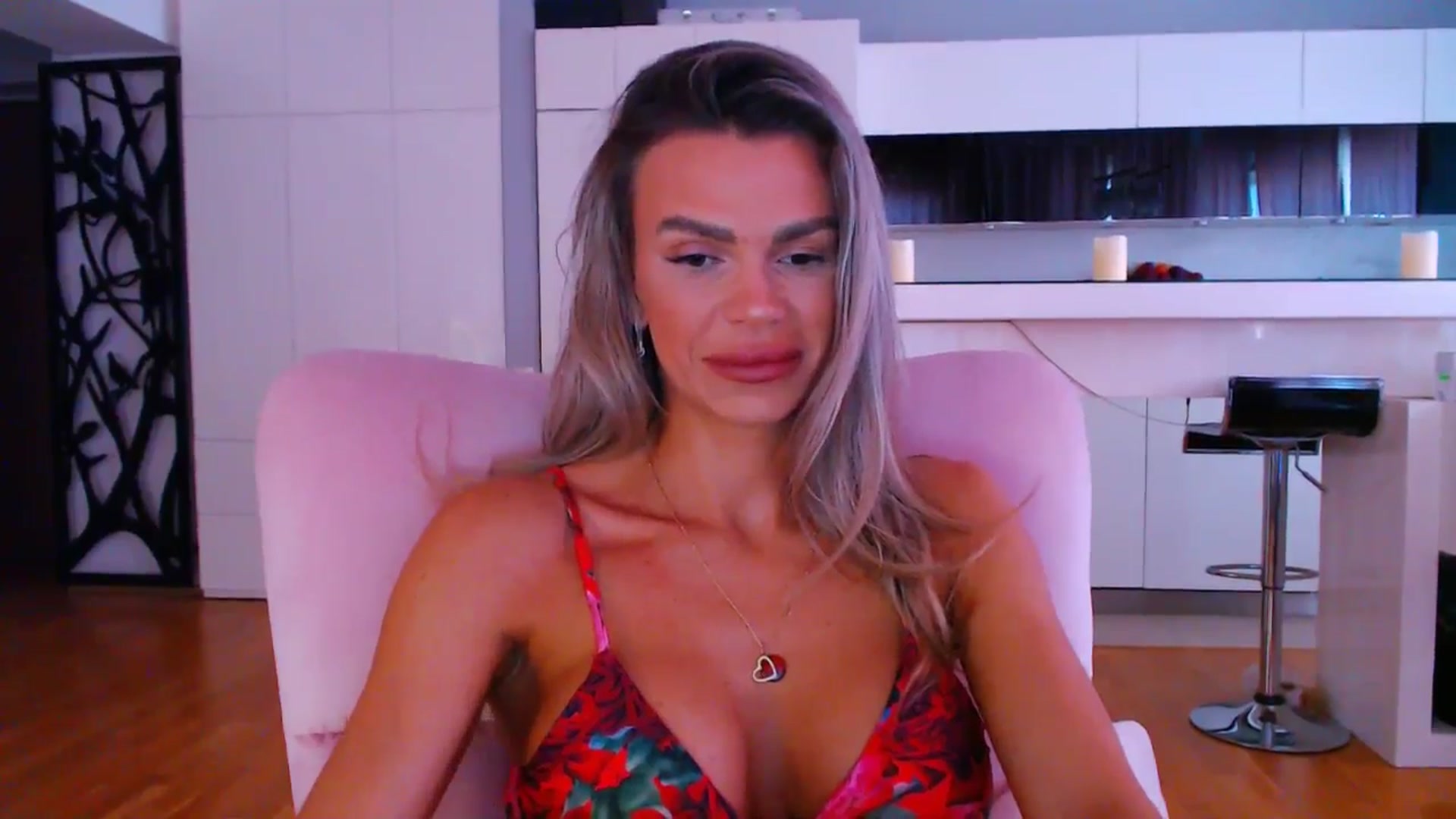 Gallery image thumbnail from D_y_y's myfreecams stream on, 04/28/2024, 05:03 image 11 of 20