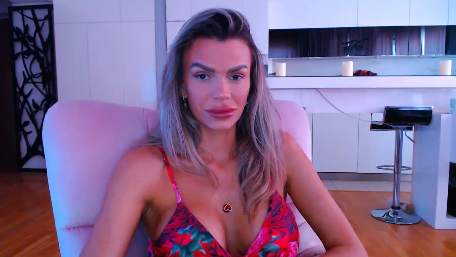 Gallery image thumbnail from D_y_y's myfreecams stream on, 04/28/2024, 05:03 image 18 of 20