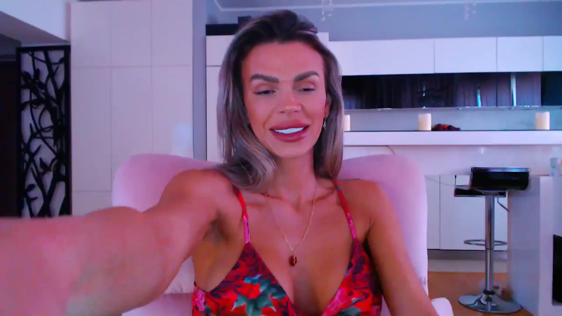 Gallery image thumbnail from D_y_y's myfreecams stream on, 04/28/2024, 05:03 image 10 of 20