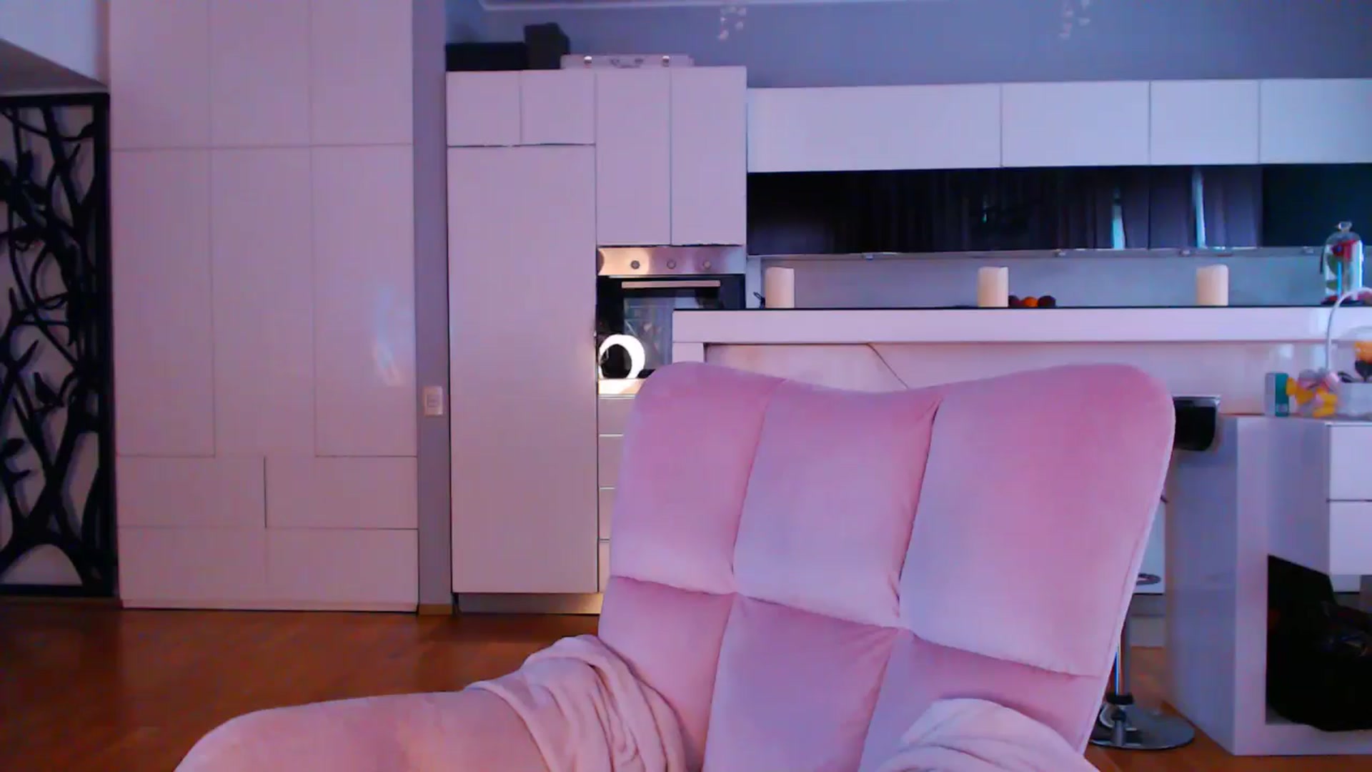 Gallery image thumbnail from D_y_y's myfreecams stream on, 05/17/2024, 05:11 image 15 of 20