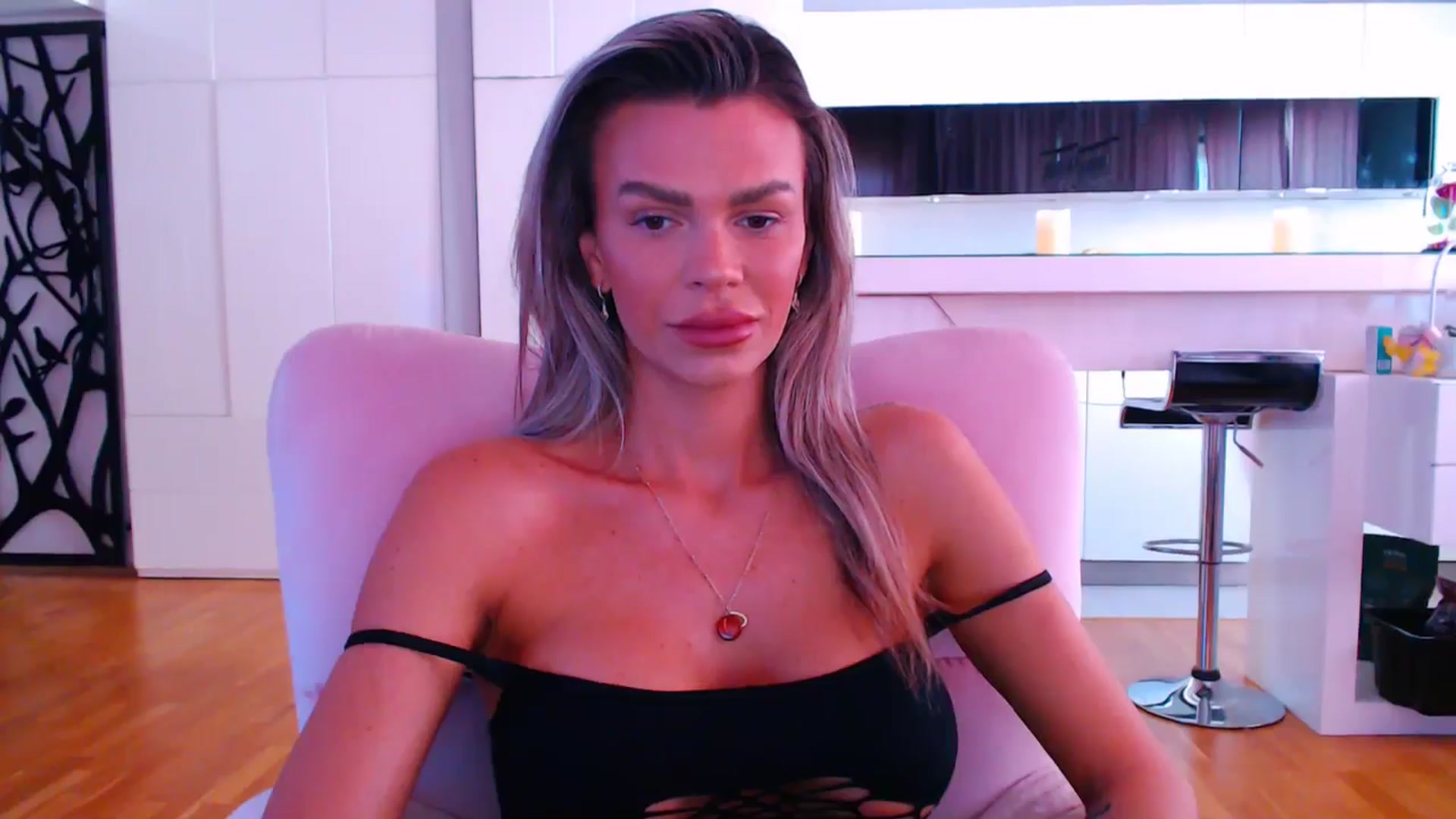 Gallery image thumbnail from D_y_y's myfreecams stream on, 05/27/2024, 05:51 image 11 of 20