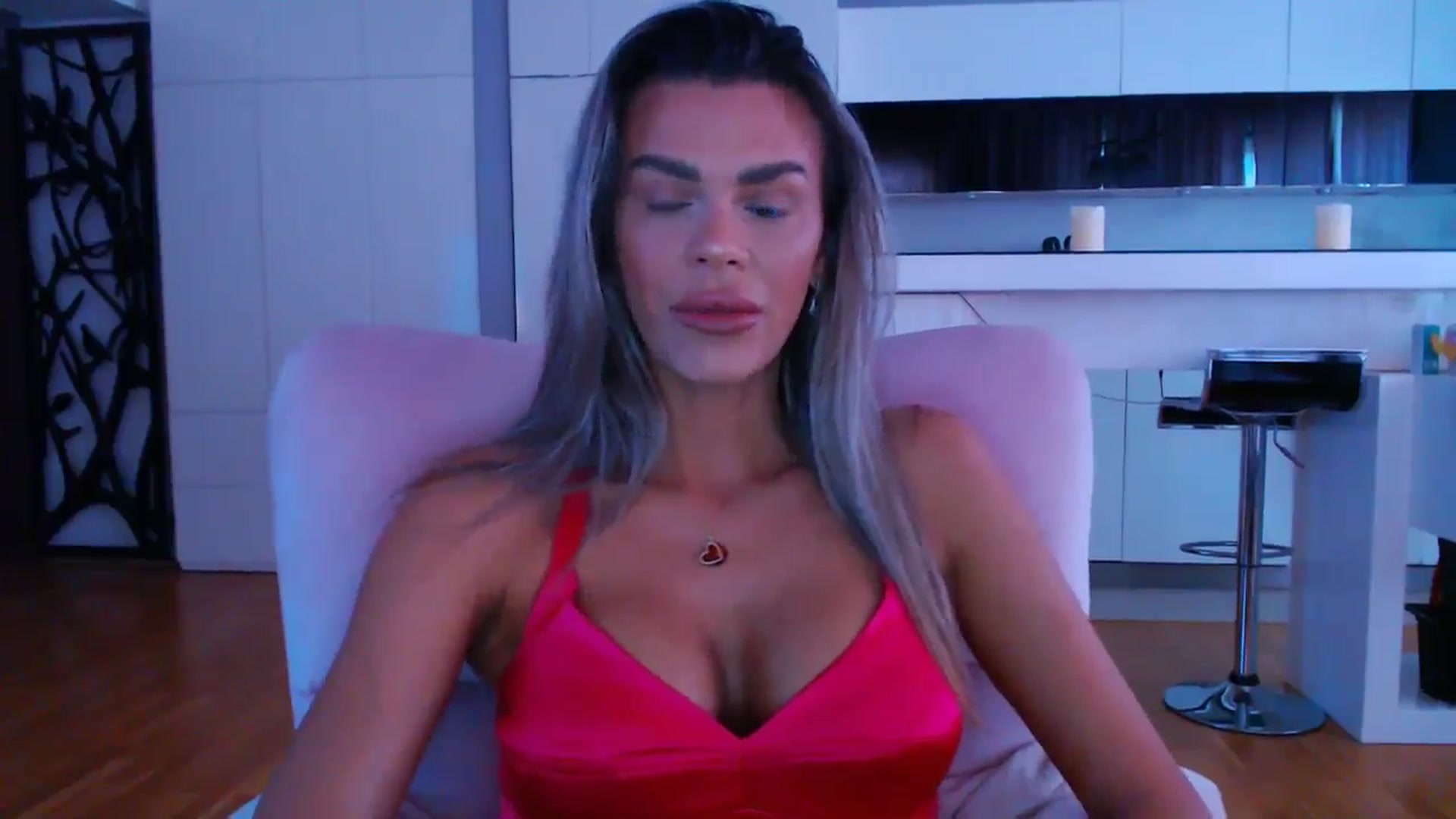 Gallery image thumbnail from D_y_y's myfreecams stream on, 05/31/2024, 05:24 image 13 of 20