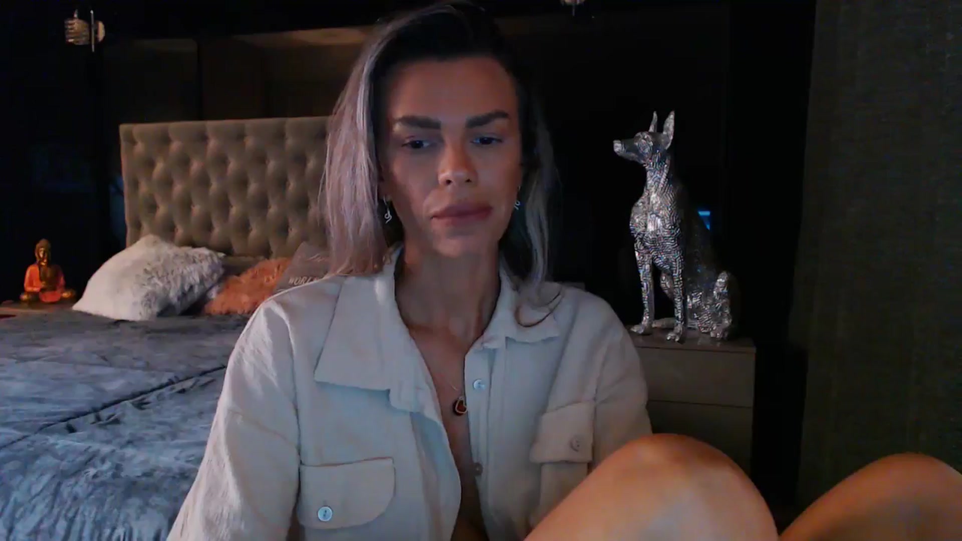 Gallery image thumbnail from D_y_y's myfreecams stream on, 06/05/2024, 04:34 image 16 of 20