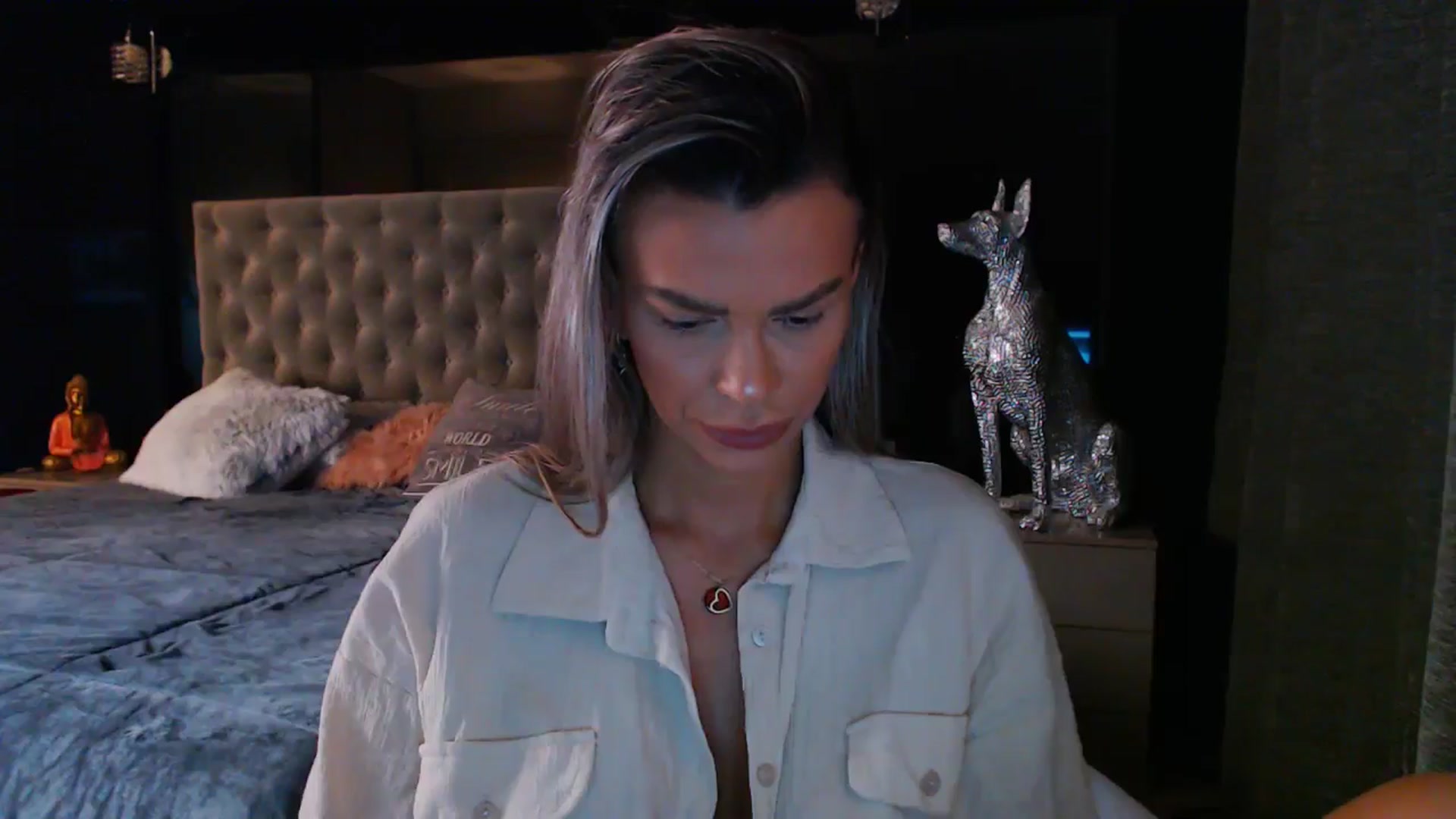 Gallery image thumbnail from D_y_y's myfreecams stream on, 06/05/2024, 04:34 image 7 of 20
