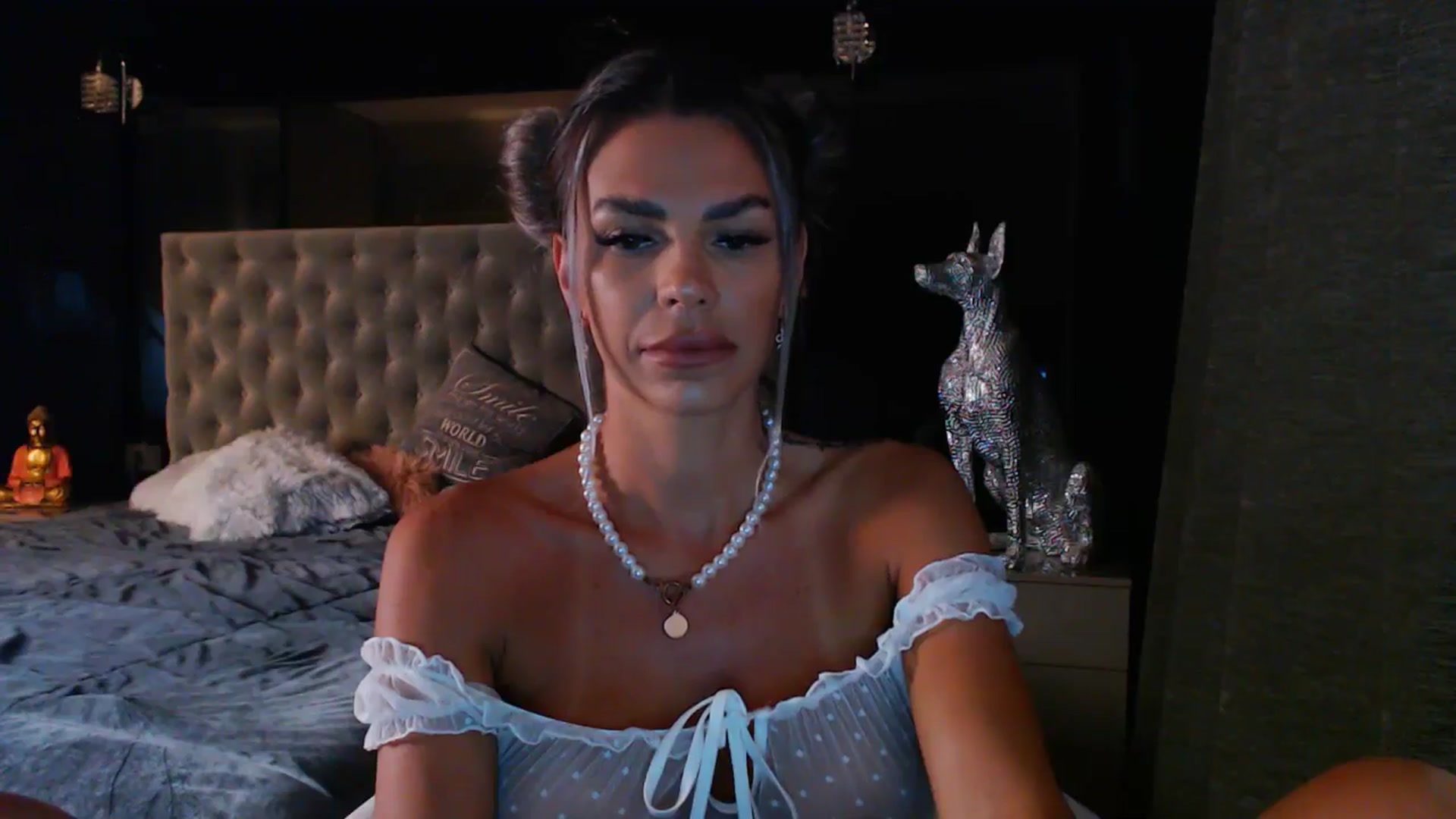 Gallery image thumbnail from D_y_y's myfreecams stream on, 06/12/2024, 05:38 image 4 of 20