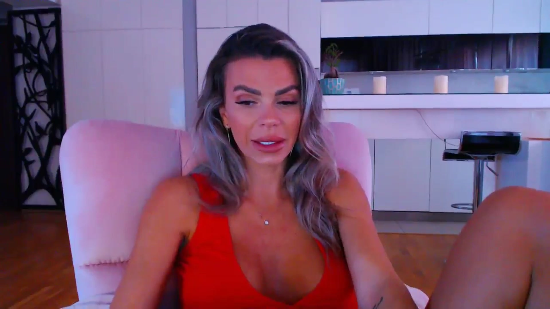 Gallery image thumbnail from D_y_y's myfreecams stream on, 09/24/2024, 05:22 image 12 of 20