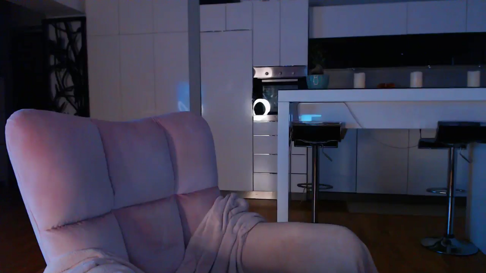 Gallery image thumbnail from D_y_y's myfreecams stream on, 09/28/2024, 04:17 image 20 of 20