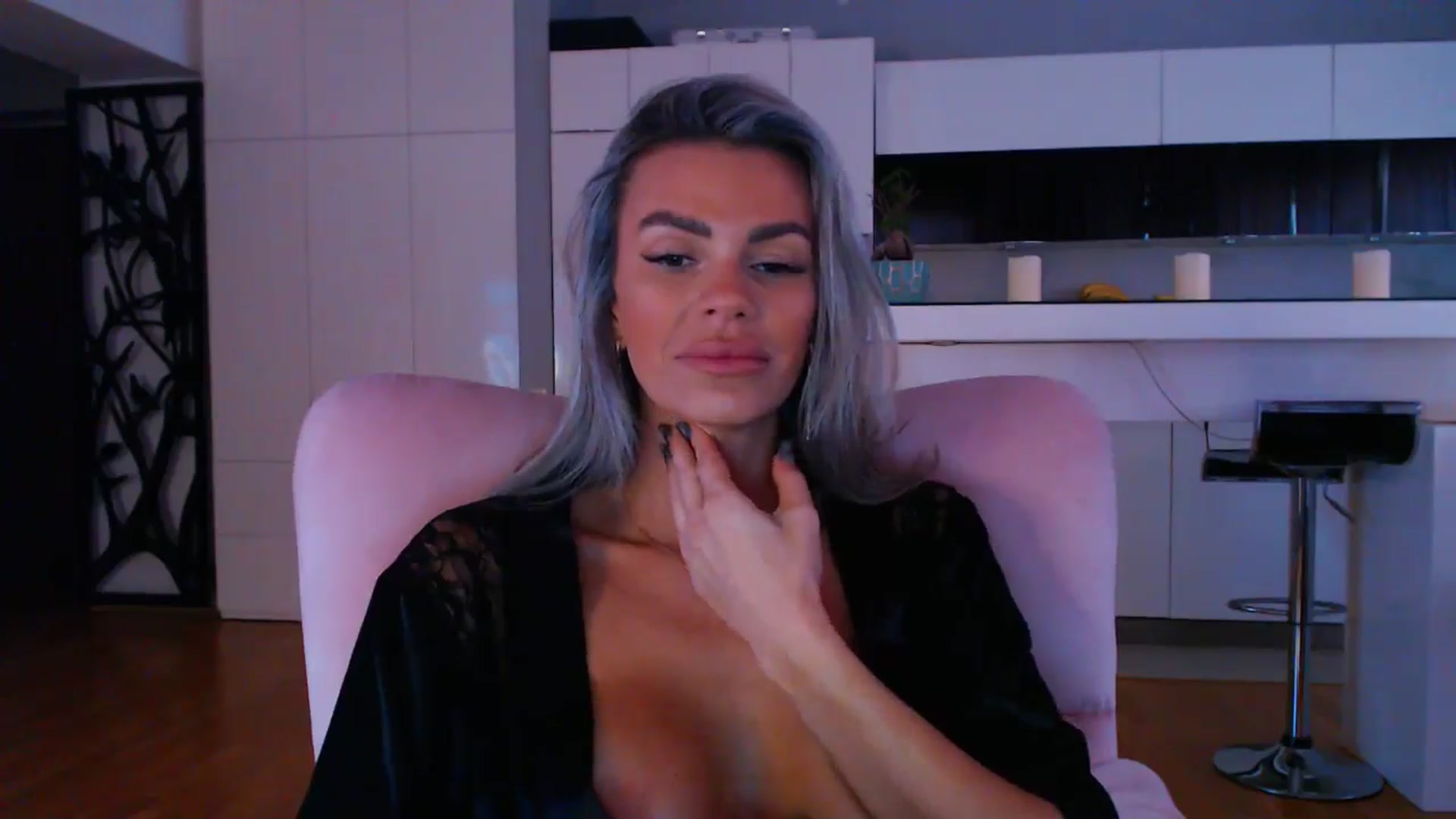 Gallery image thumbnail from D_y_y's myfreecams stream on, 10/03/2024, 04:55 image 18 of 20