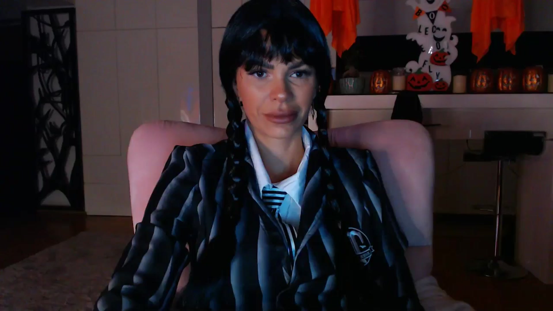 Gallery image thumbnail from D_y_y's myfreecams stream on, 11/01/2024, 05:11 image 1 of 20