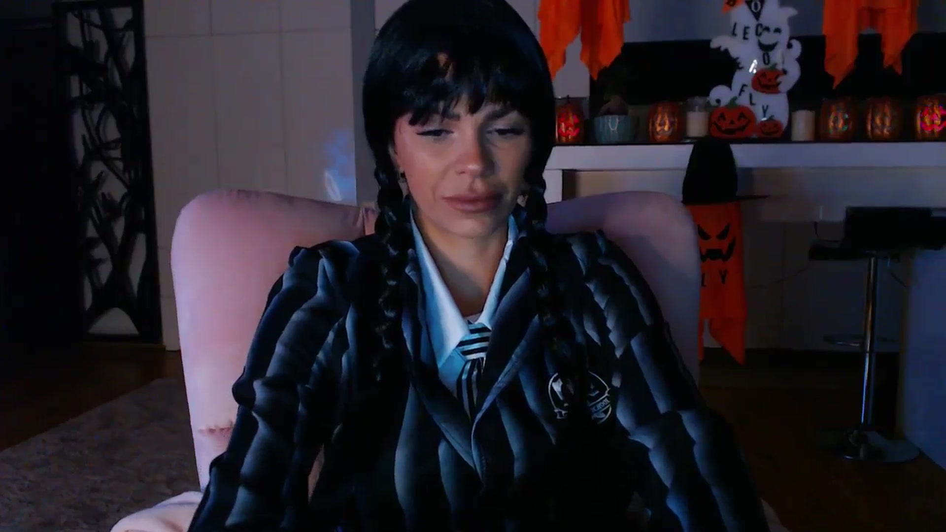 Gallery image thumbnail from D_y_y's myfreecams stream on, 11/01/2024, 05:11 image 9 of 20
