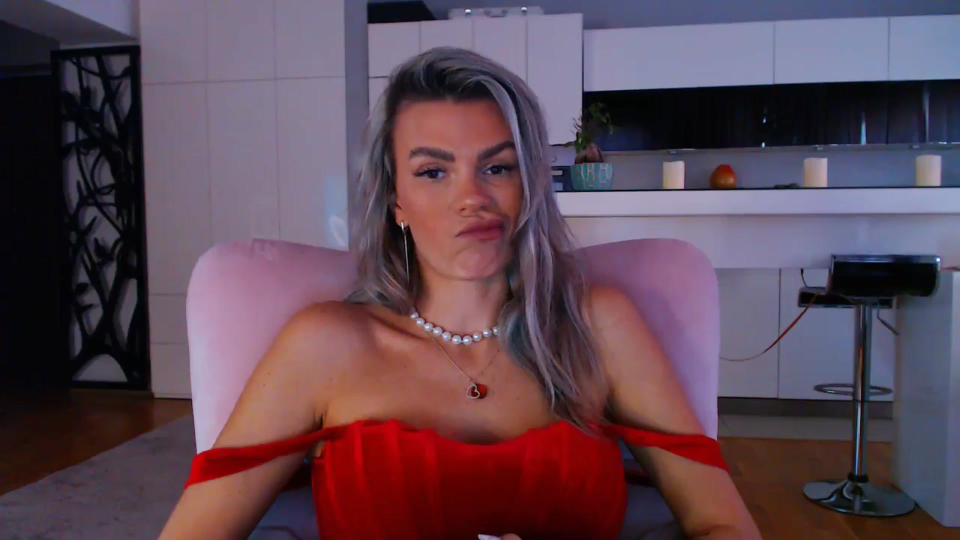 Gallery image thumbnail from D_y_y's myfreecams stream on, 11/07/2024, 05:40 image 20 of 20