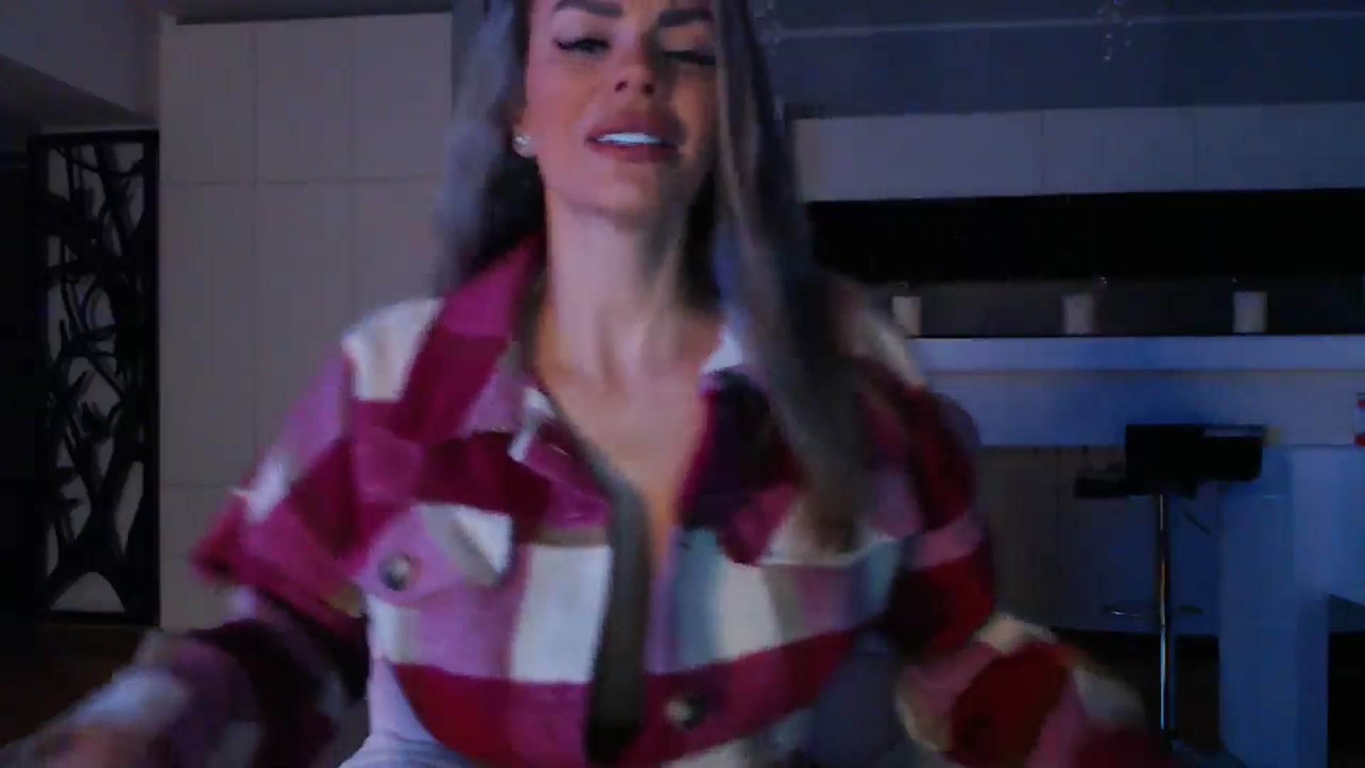 Gallery image thumbnail from D_y_y's myfreecams stream on, 11/20/2024, 05:36 image 2 of 20
